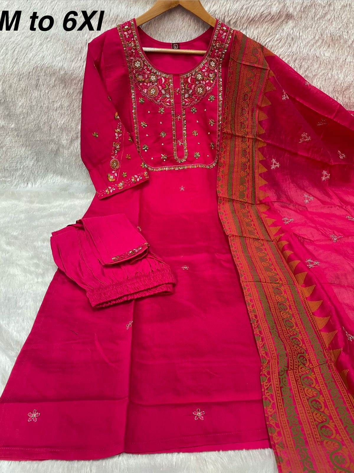 Designer Kurta Set (Stitched)