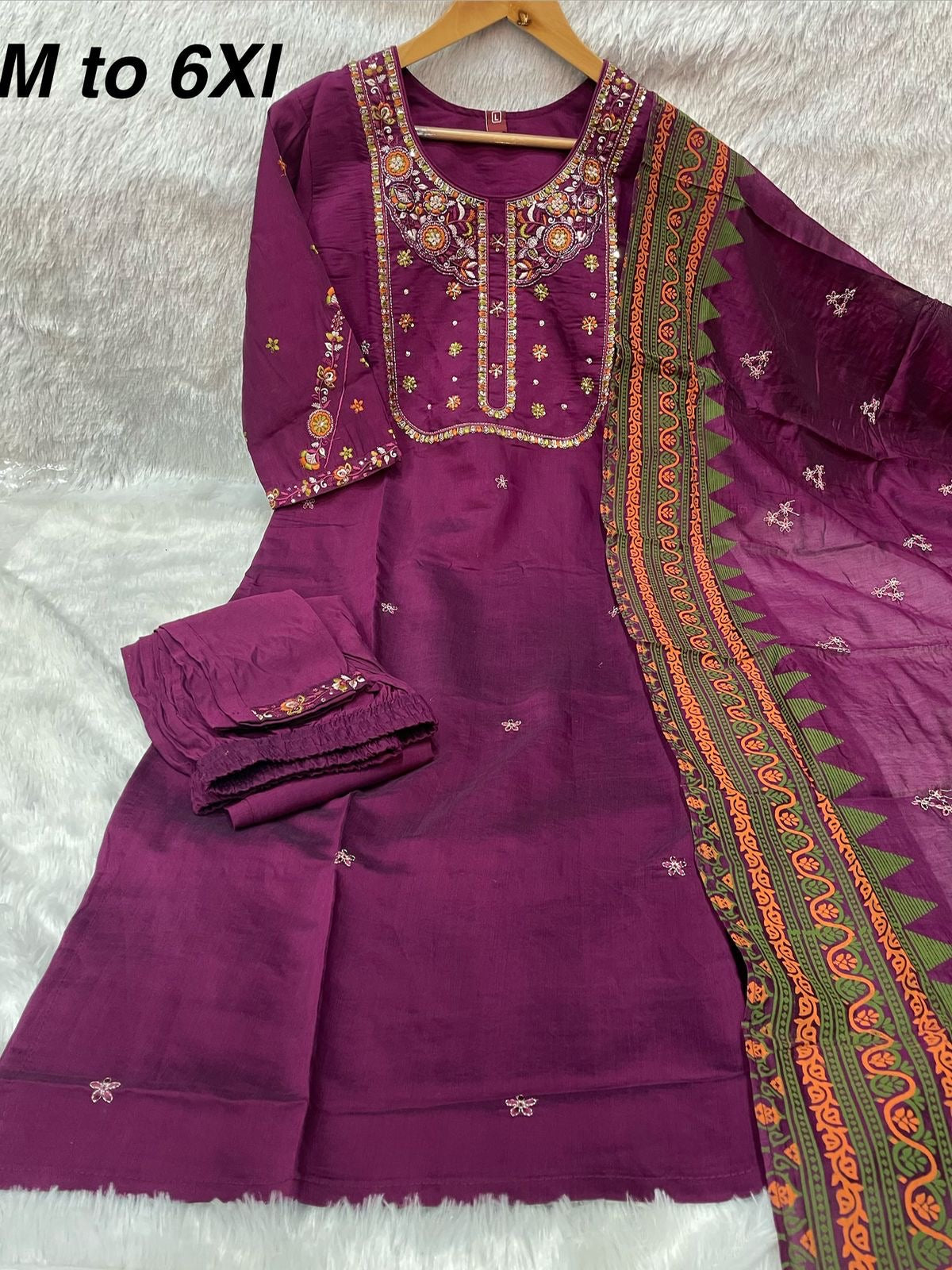 Designer Kurta Set (Stitched)