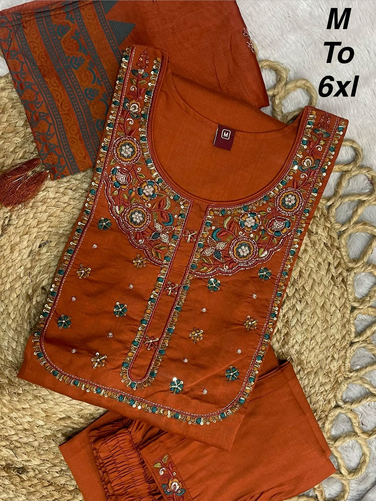 Designer Kurta Set (Stitched)