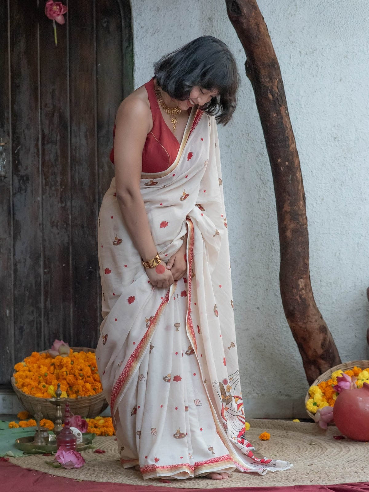 Soft Linen Gold Zari Border Saree