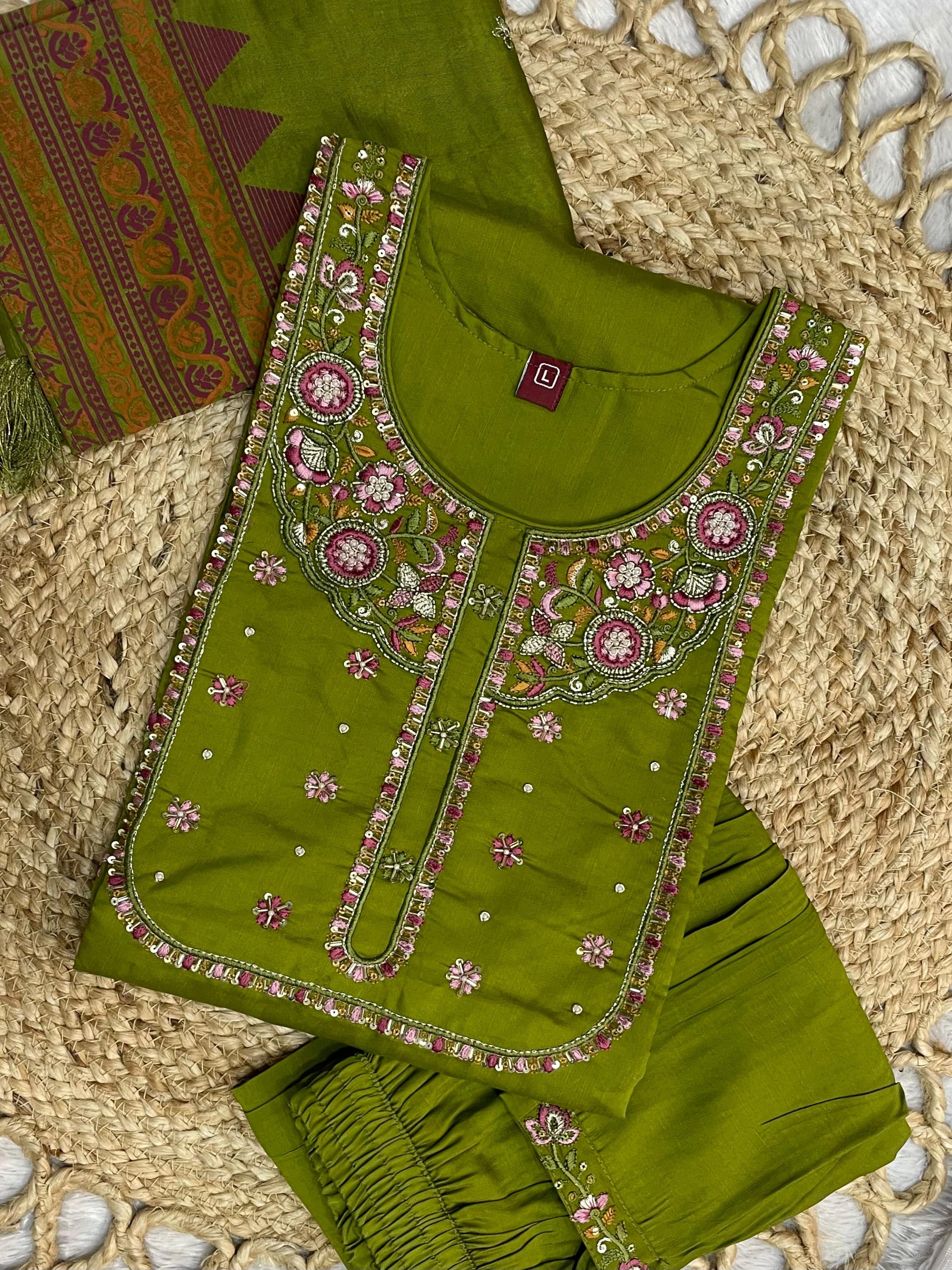 Designer Kurta Set (Stitched)