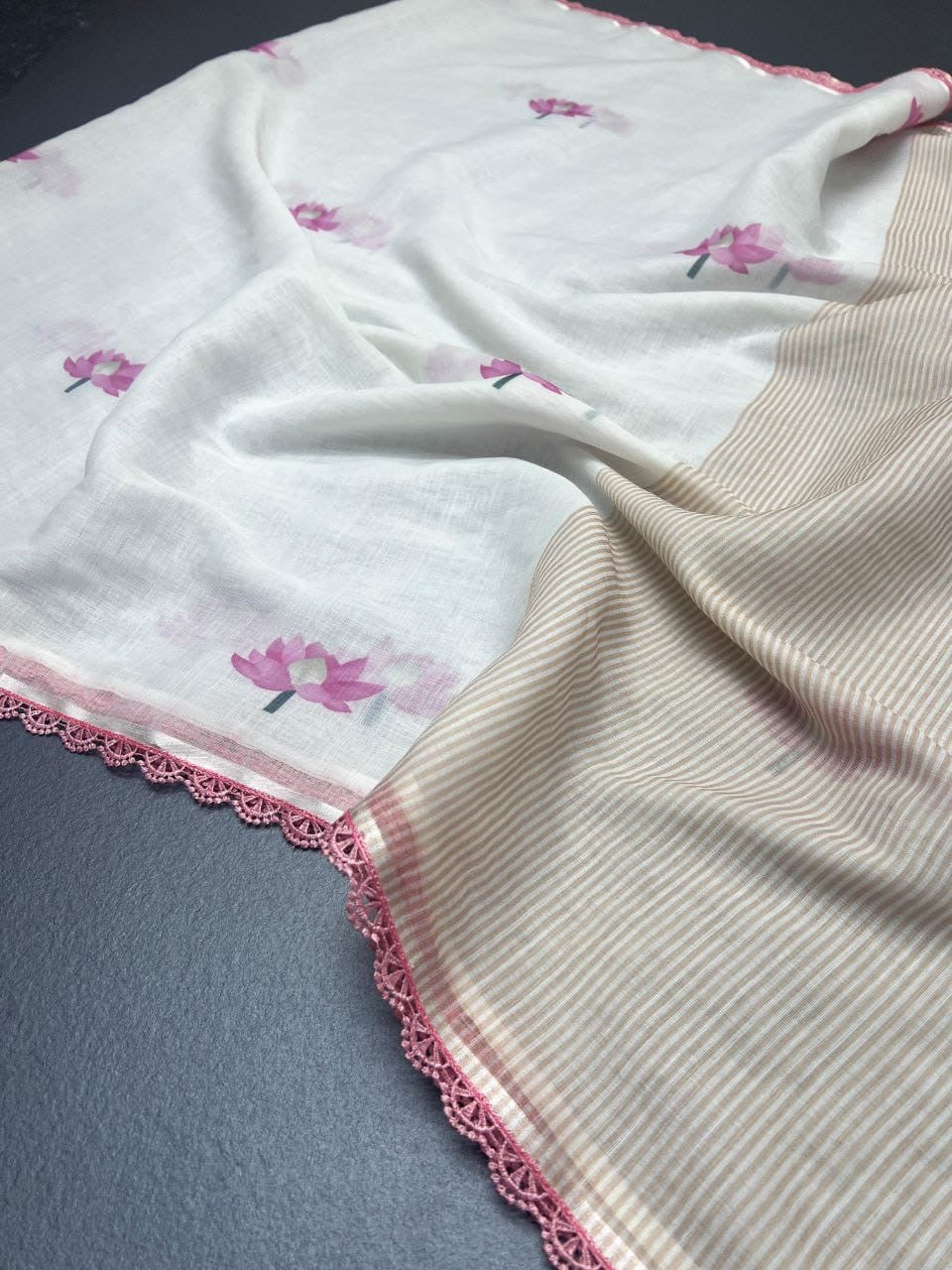 Soft Premium Linen Digital Print Saree