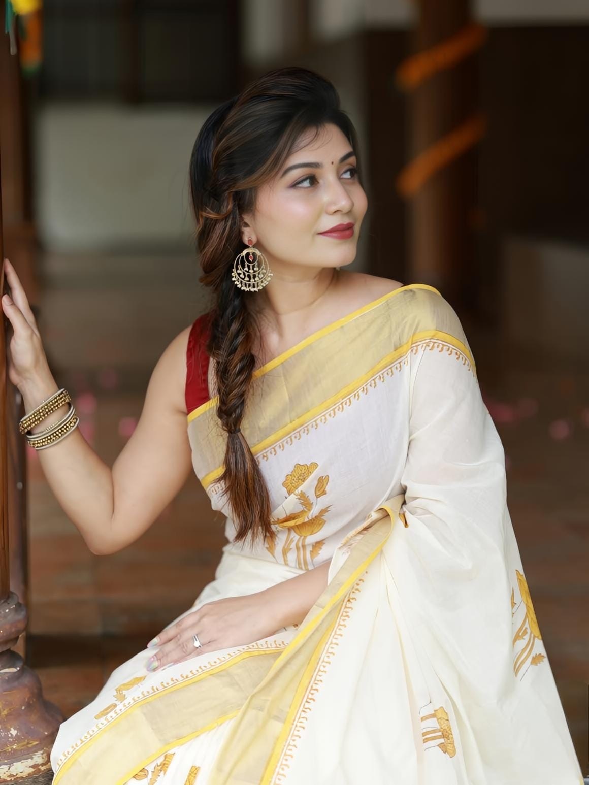 Soft Linen Saree