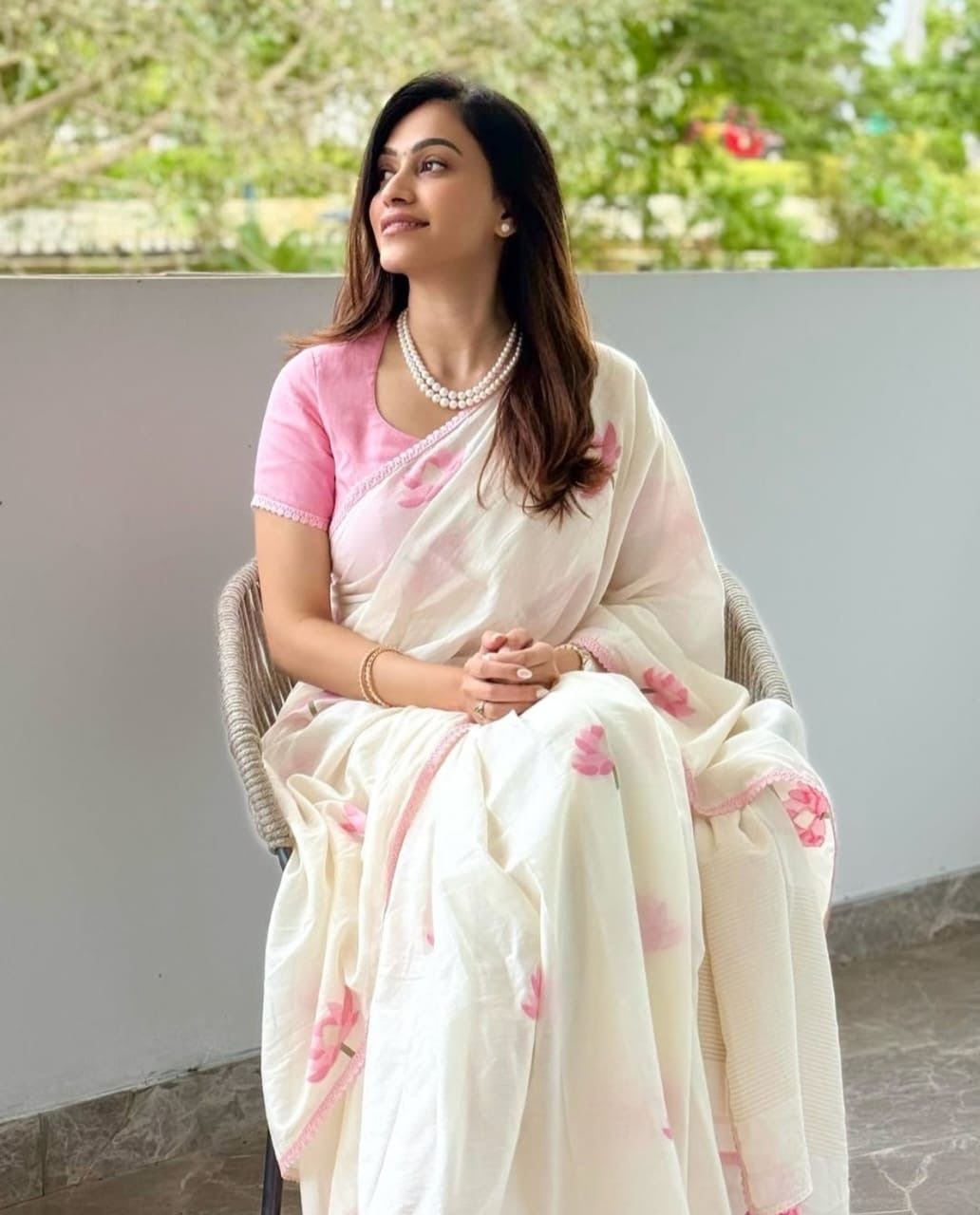 Soft Premium Linen Digital Print Saree