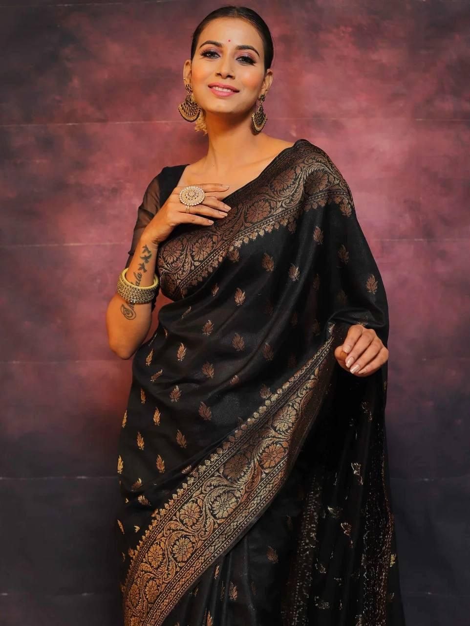 Premium Finish Lichi Silk Saree