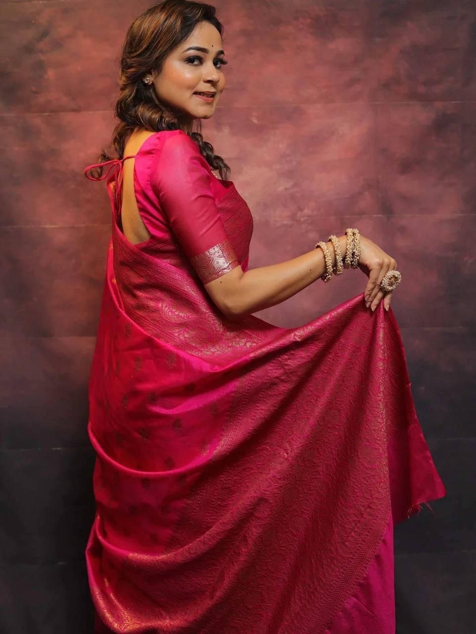 Premium Finish Lichi Silk Saree