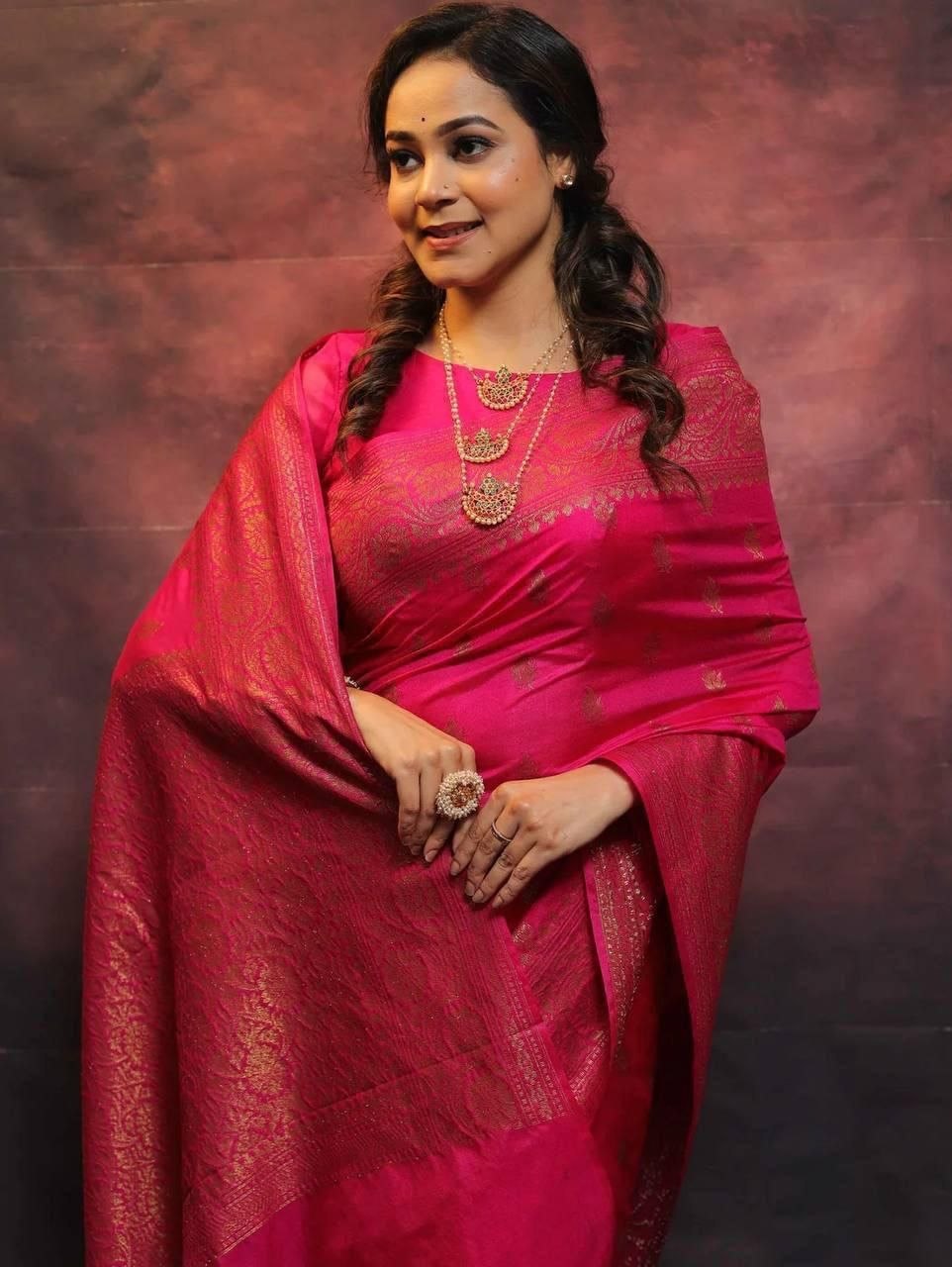 Premium Finish Lichi Silk Saree