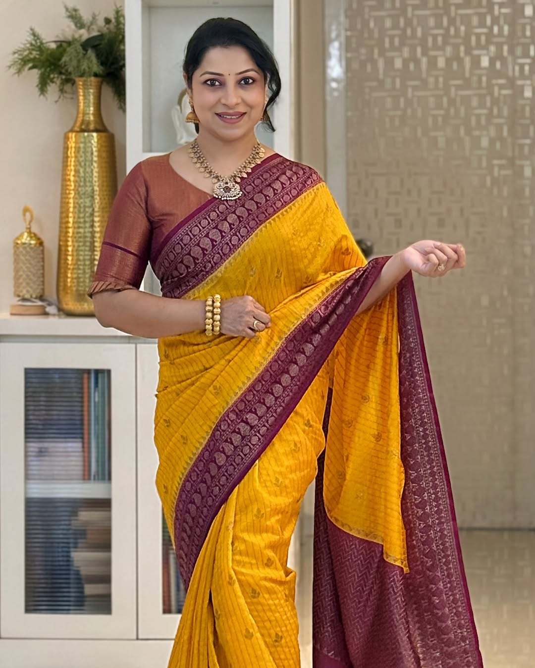 BANARASI SOFT LICHI SILK