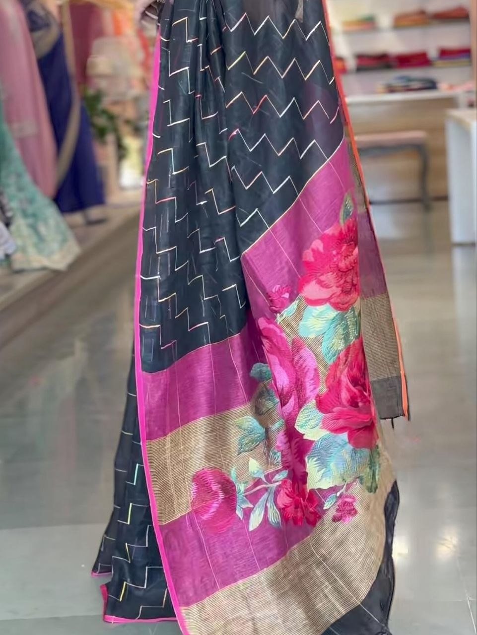 Soft Linen Saree