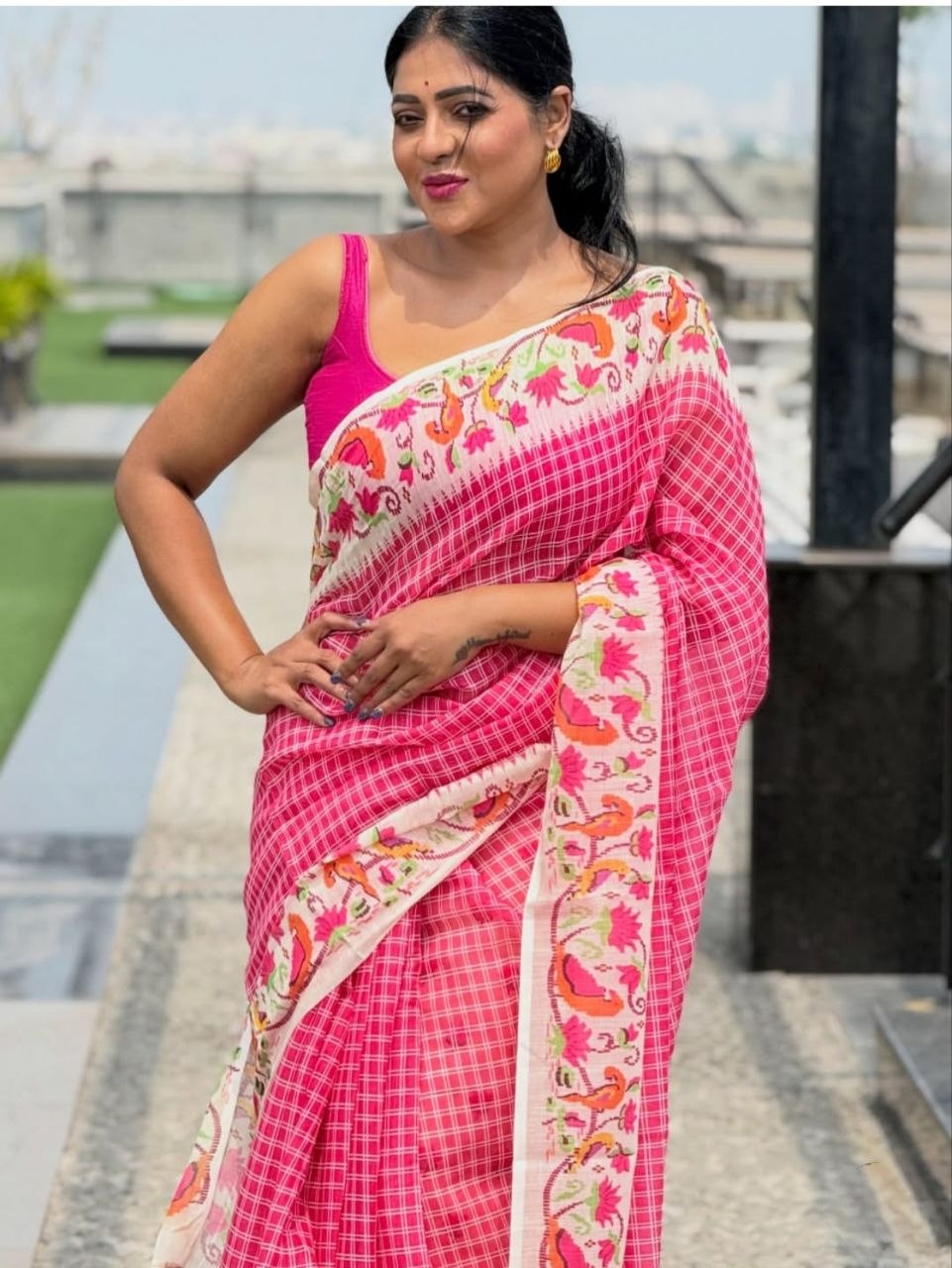 Soft Linen Saree