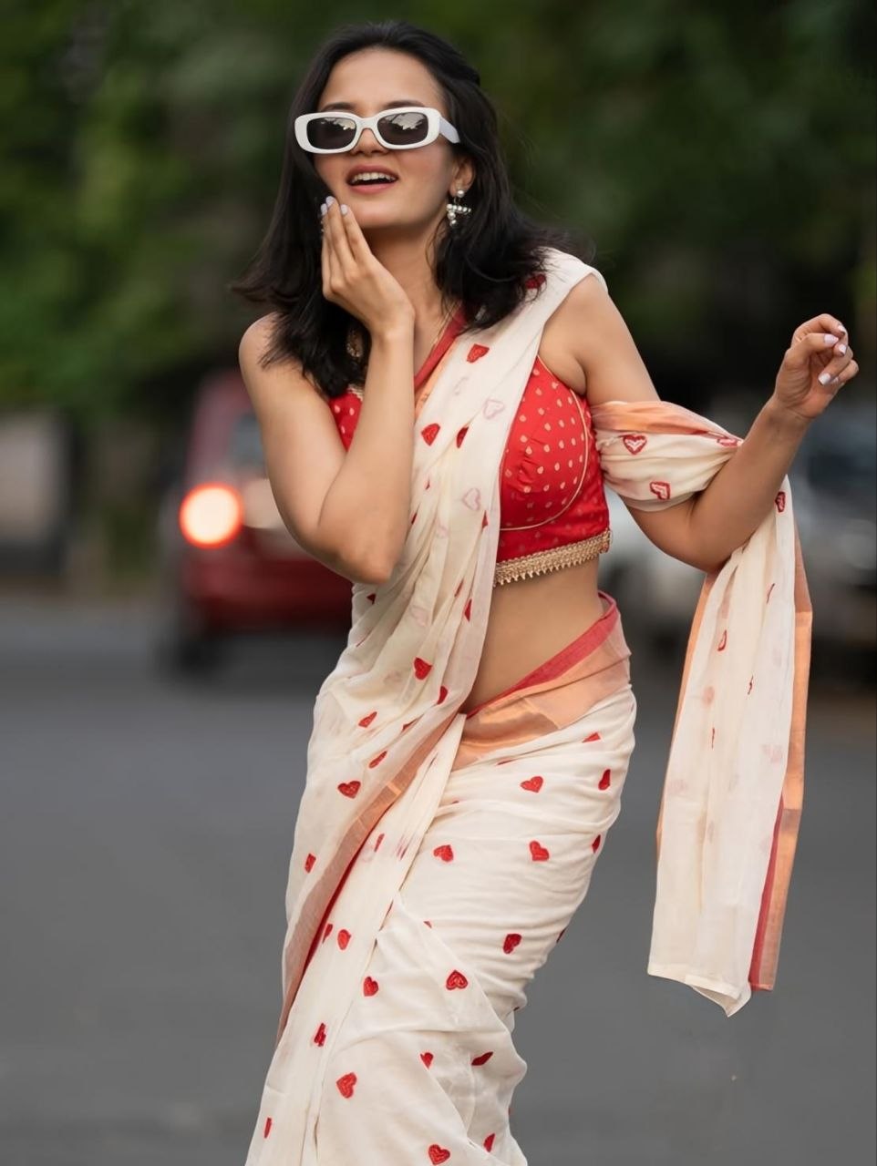 Soft Linen Saree