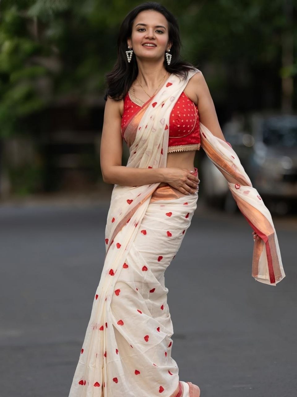 Soft Linen Saree