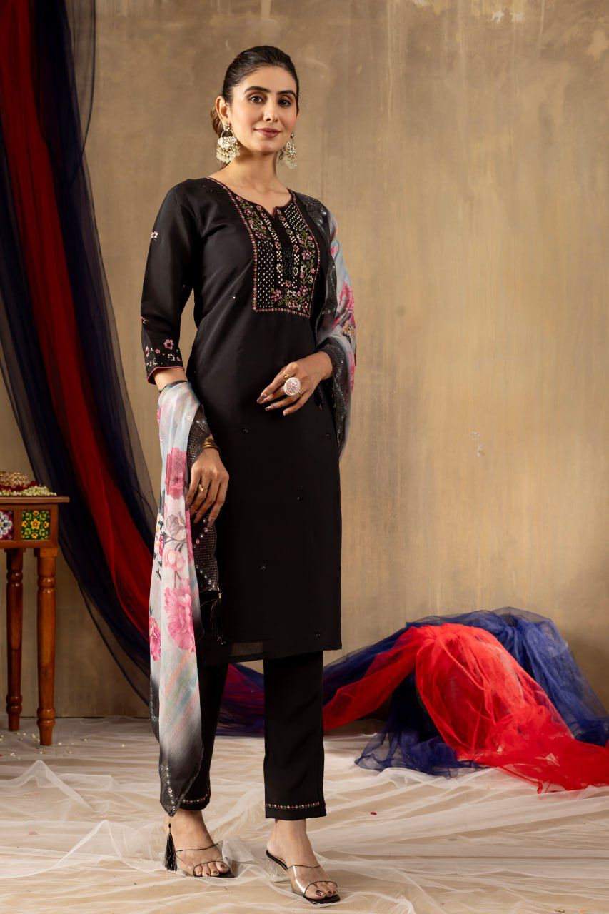Elegant Straight Kurta Pant Dupatta Set