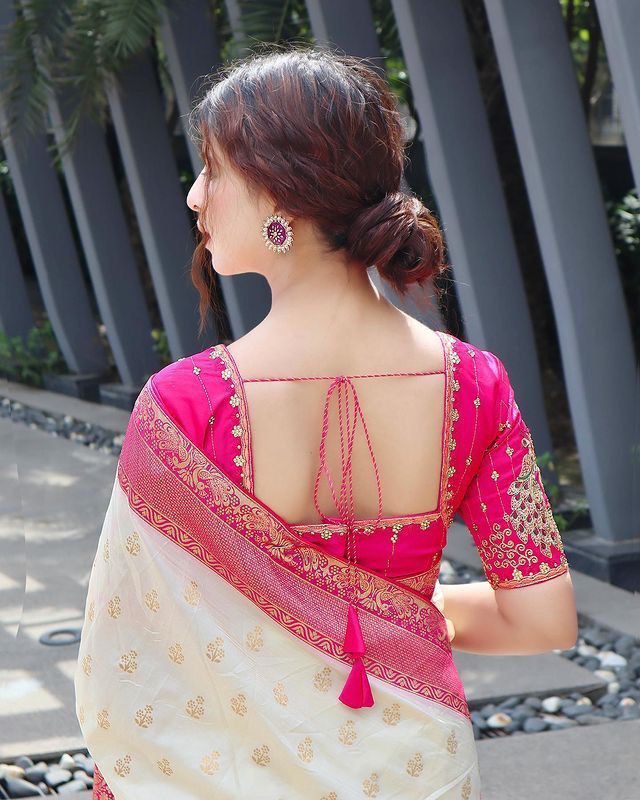 Soft Lichi Silk Saree
