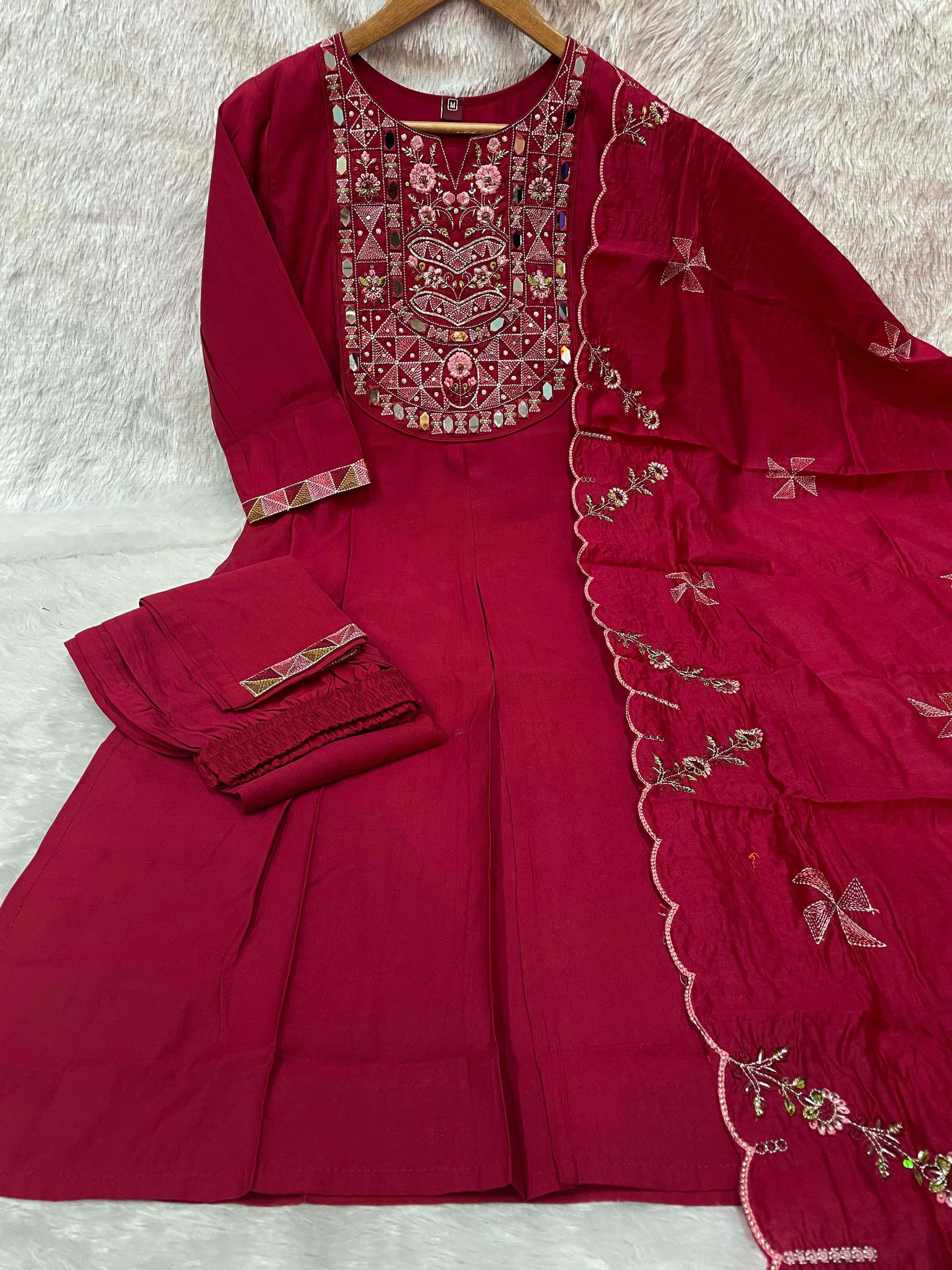 Designer Kurta Set (Stitched)